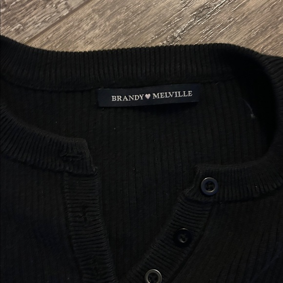 🔥Brandy Melville Cropped Sweater S - Picture 2 of 3
